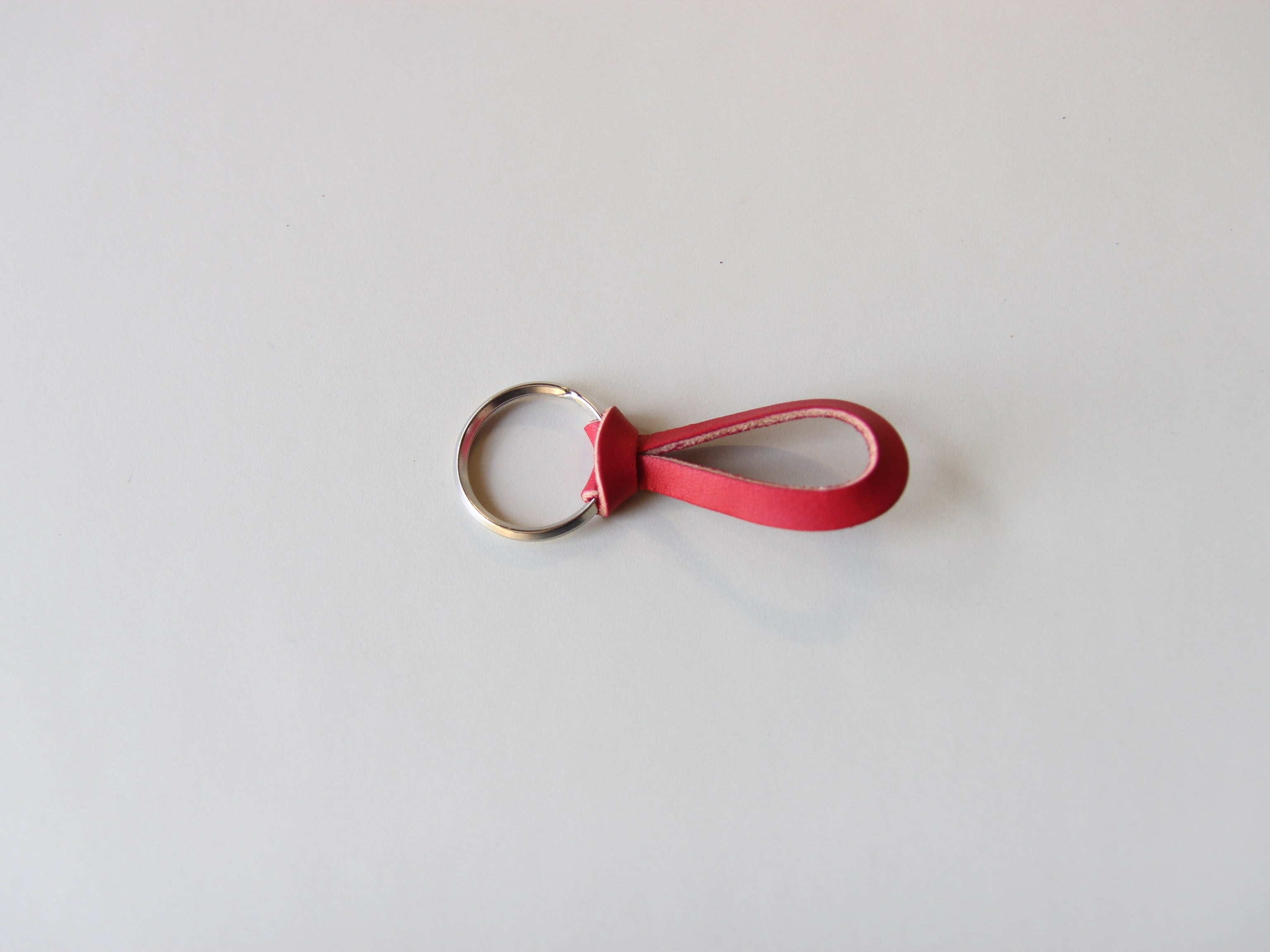 ・red・　keyholder